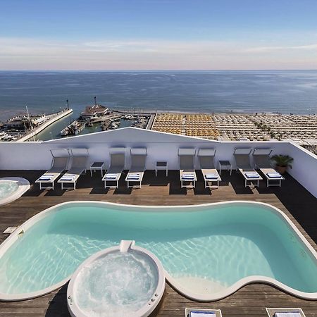 Hotel Nautico Riccione Esterno foto
