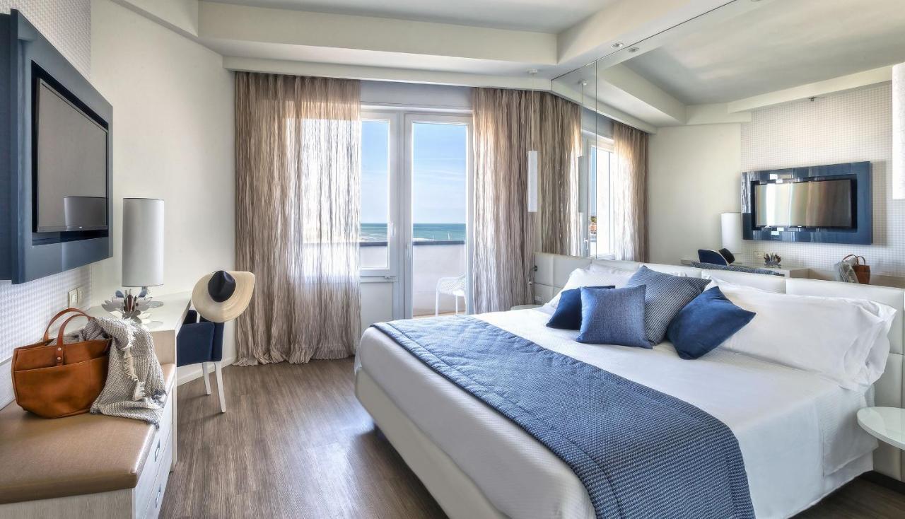 Hotel Nautico Riccione Esterno foto