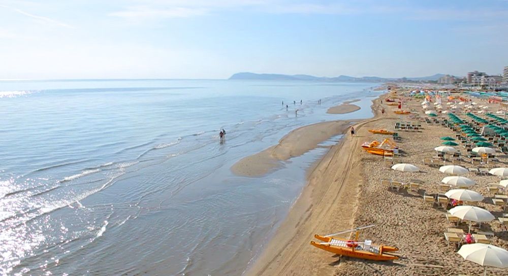 Hotel Nautico Riccione Esterno foto